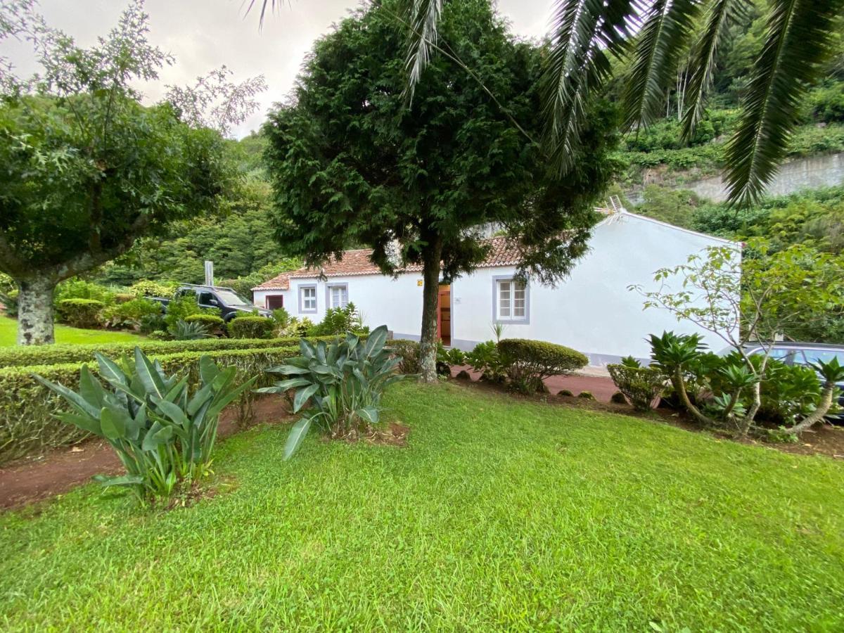 Ribeira Do Guilherme - Watermill House Botanic Garden Chalet *