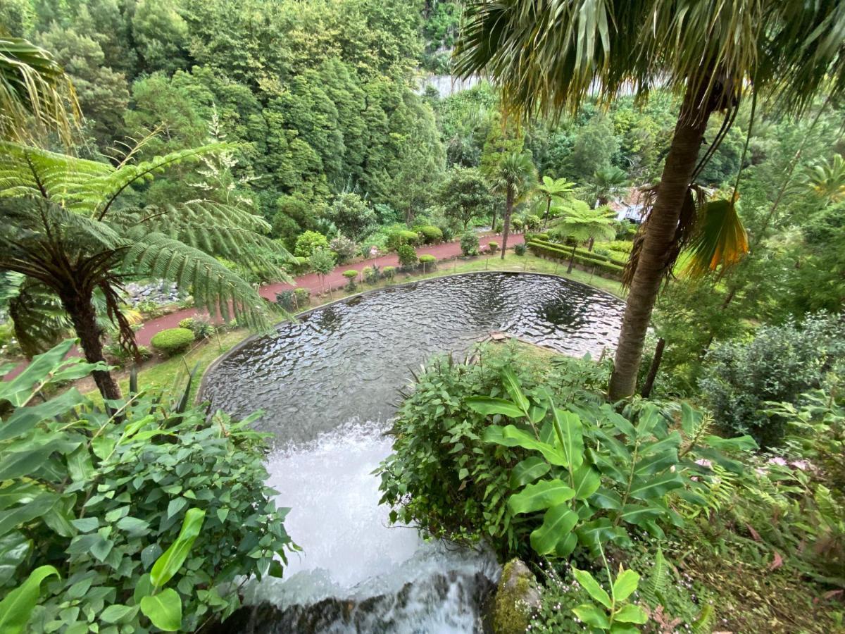 Ribeira Do Guilherme - Watermill House Botanic Garden